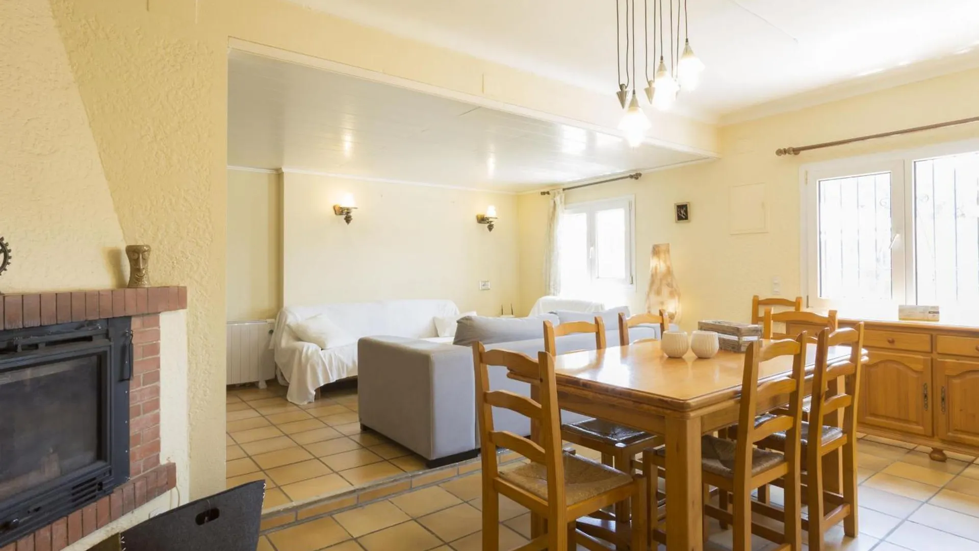 Holiday home Casa En Torroella De Montgri Con Piscina Privada, Cerca De La Playa Y Centro Turistico - Es-325-17 Villa