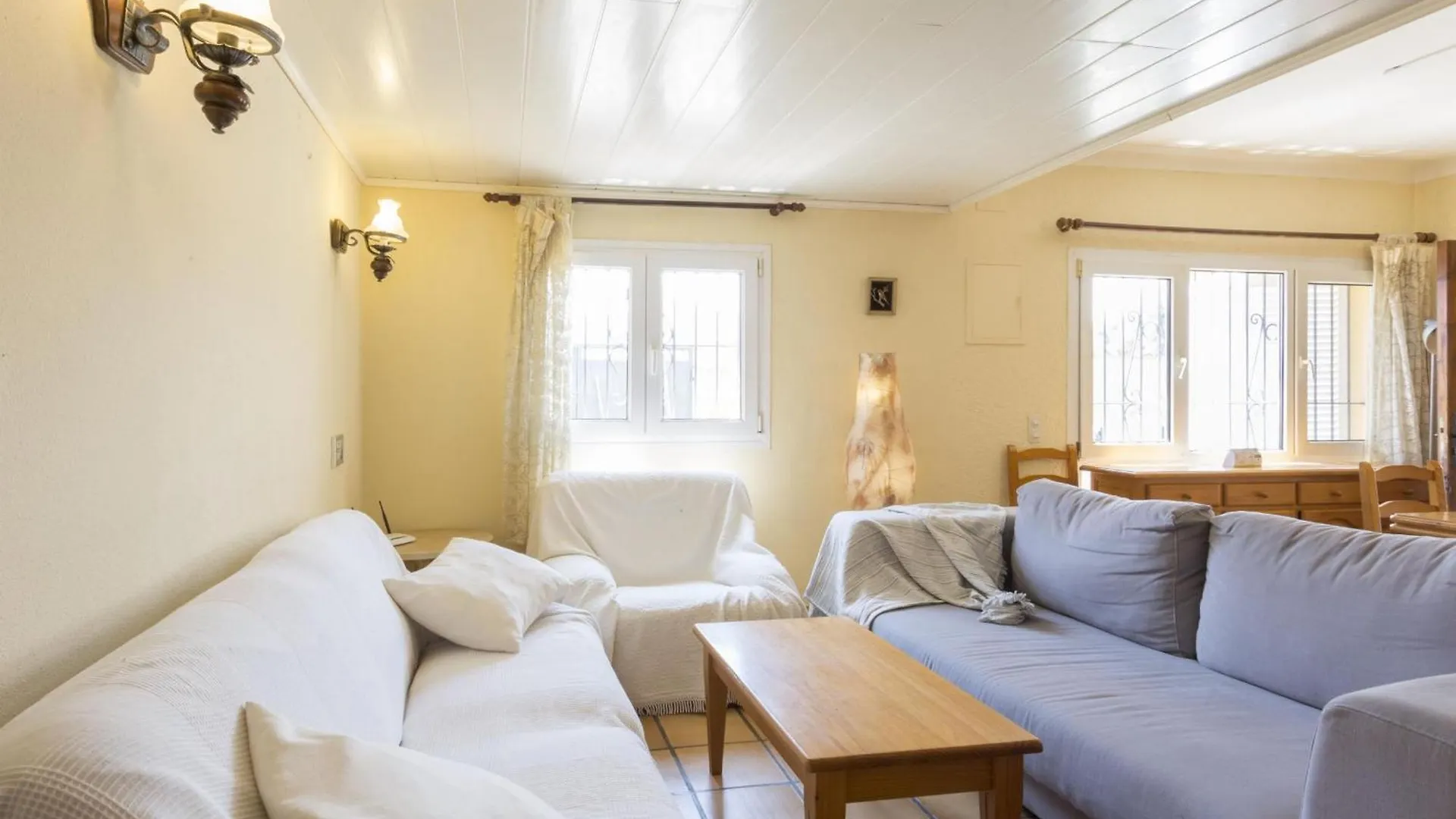 Casa En Torroella De Montgri Con Piscina Privada, Cerca De La Playa Y Centro Turistico - Es-325-17 Villa Holiday home